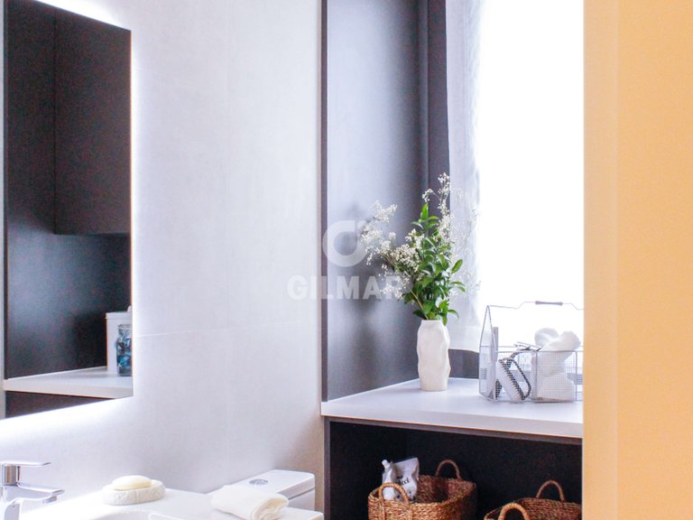 Apartment for Sale in Madrid, Madrid 13
