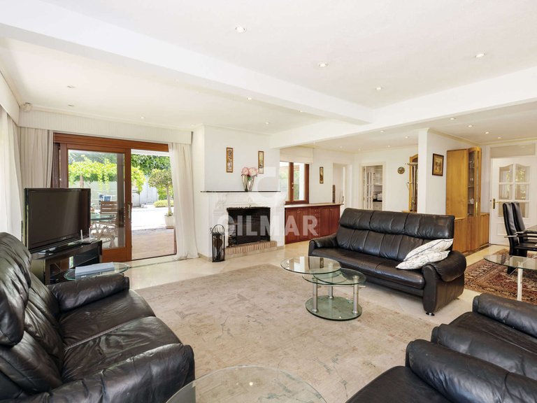 Villa for Sale in Estepona, Malaga 5