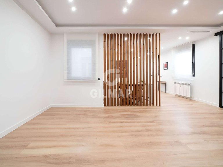 Apartment for Sale in Madrid, Madrid 5