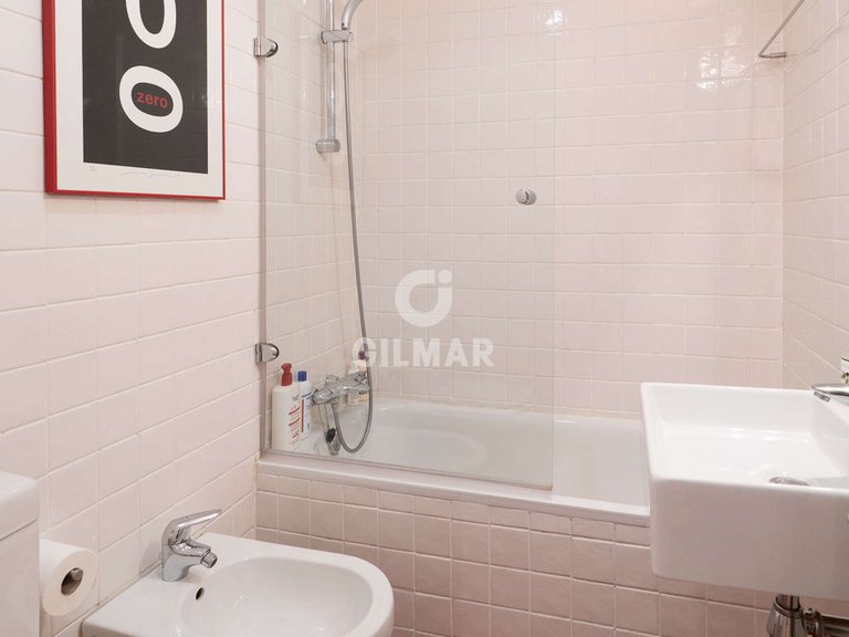 Apartment for Sale in Madrid, Madrid 26