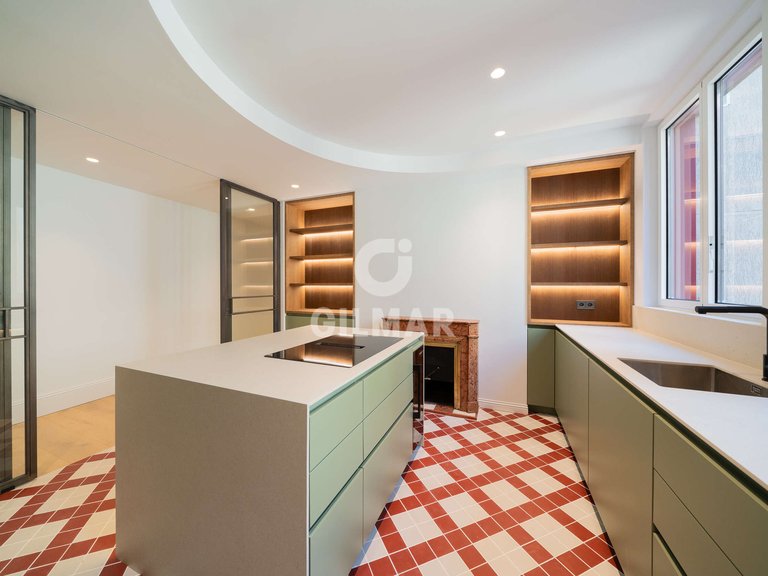 Apartment for Sale in Madrid, Madrid 17