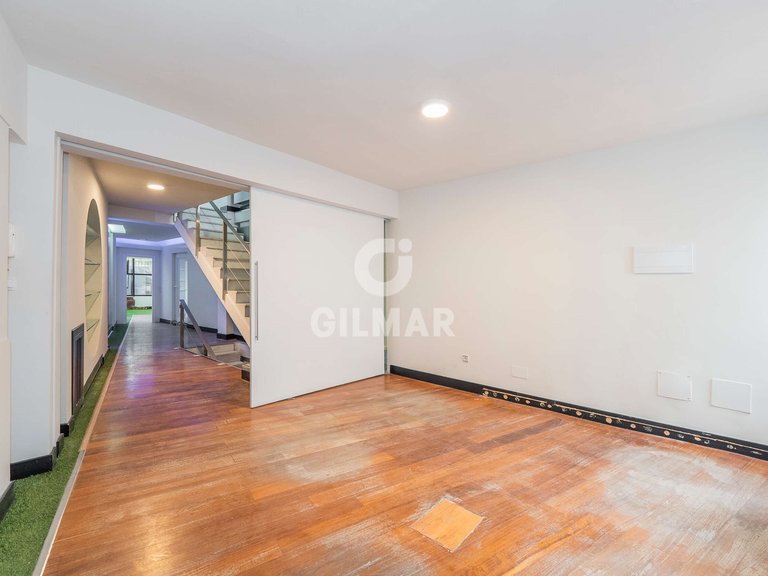 Town House for Sale in Madrid, Madrid 15