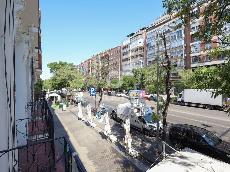 Apartment for Sale in Madrid, Madrid 12