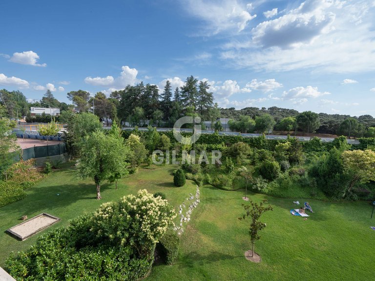 Apartment for Sale in Madrid, Madrid 32