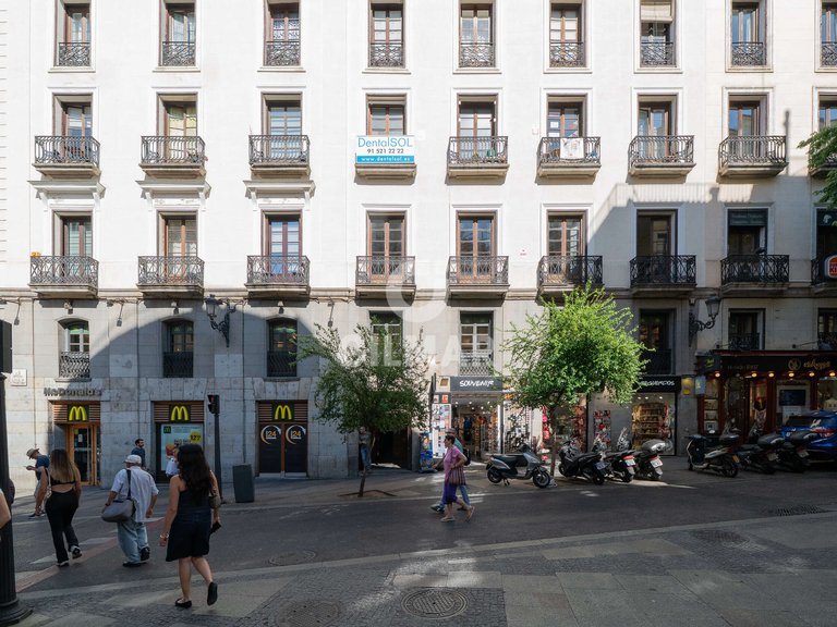 Apartment for Sale in Madrid, Madrid 40