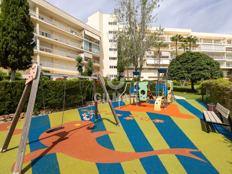 Town House for Sale in BenalmÁdena, Malaga 7