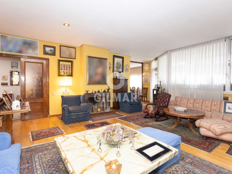 Apartment for Sale in Madrid, Madrid 22