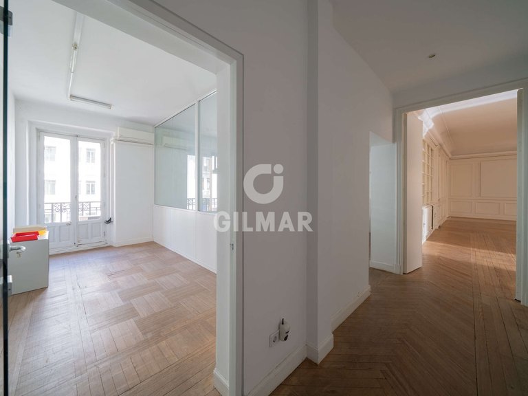 Apartment for Sale in Madrid, Madrid 12