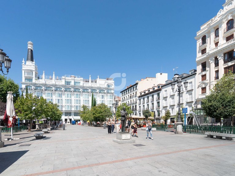 Apartment for Sale in Madrid, Madrid 33