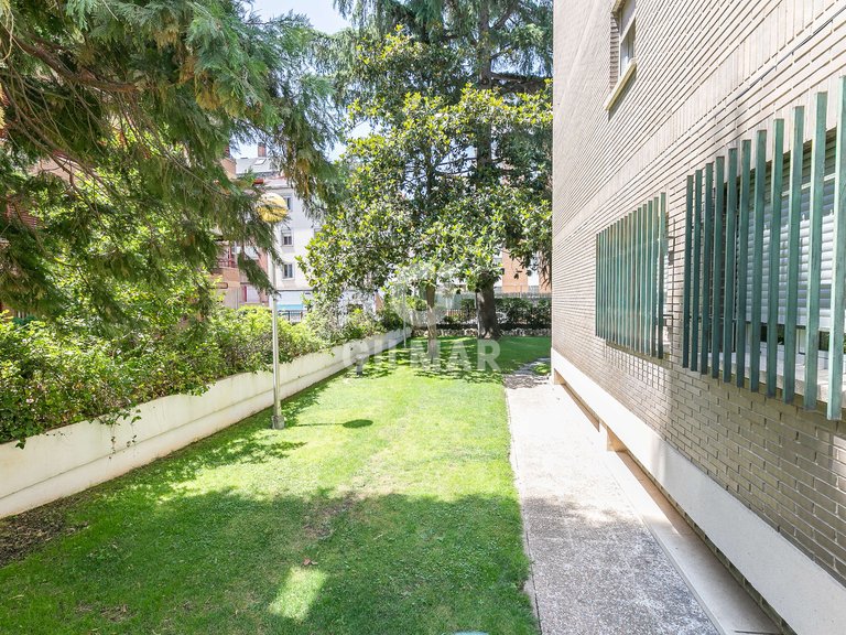 Apartment for Sale in Madrid, Madrid 32