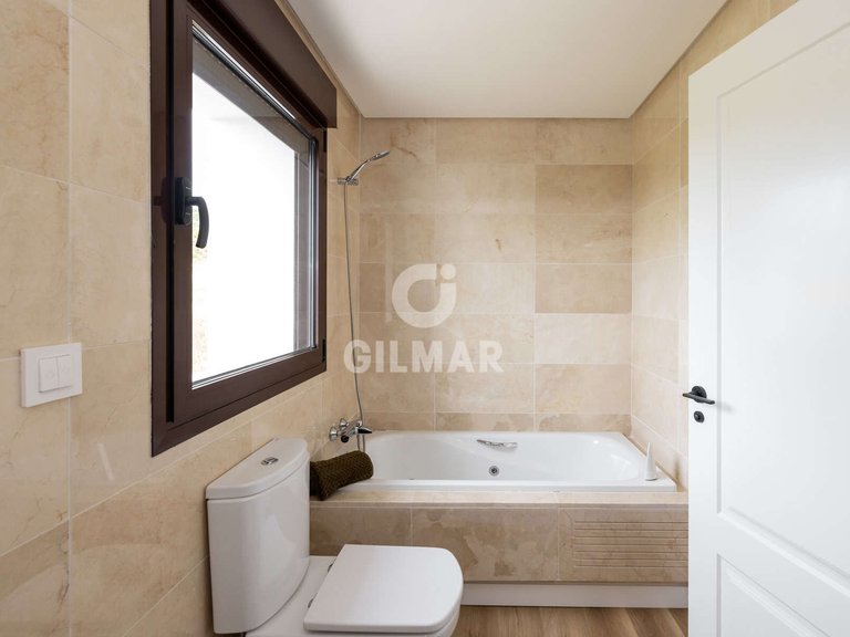 Town House for Sale in MÁlaga, Malaga 40