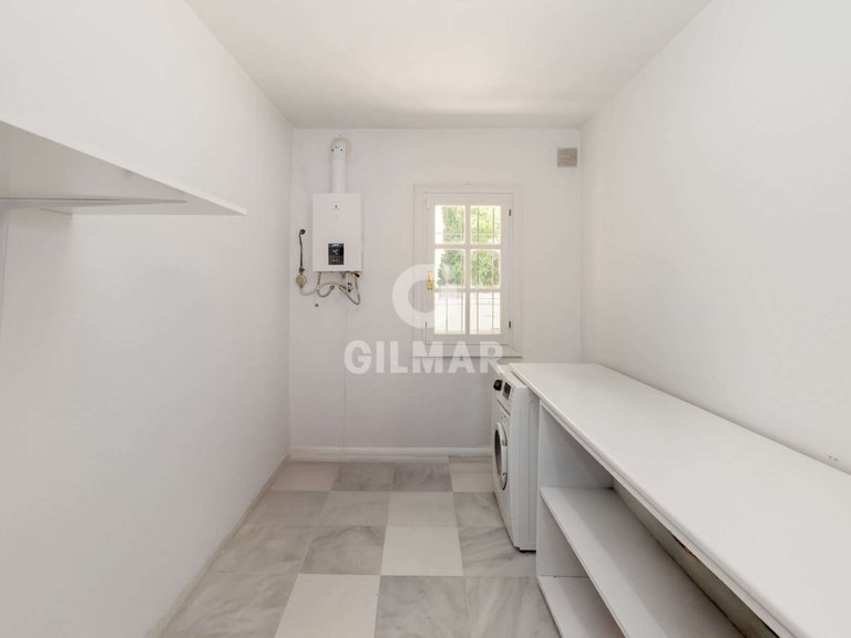 Villa for Sale in MÁlaga, Malaga 25