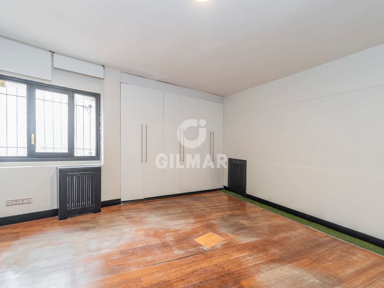 Town House for Sale in Madrid, Madrid 14