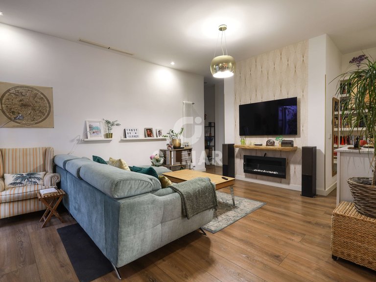 Apartment for Sale in Madrid, Madrid 5