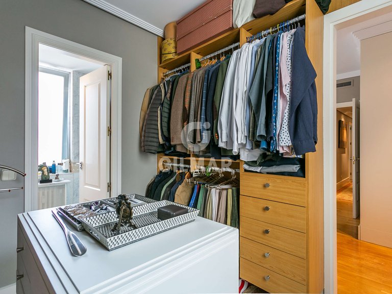 Apartment for Sale in Madrid, Madrid 24