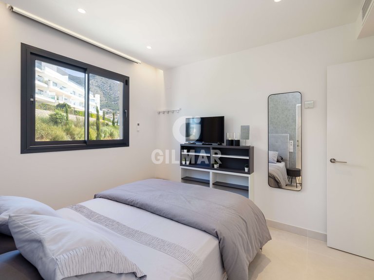 Apartment for Sale in Fuengirola, Malaga 45
