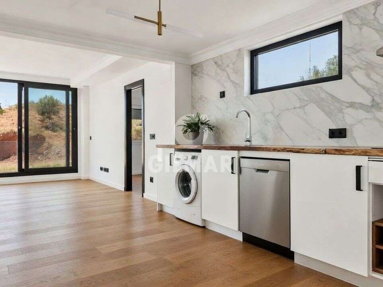 Apartment for Sale in Fuengirola, Malaga 4