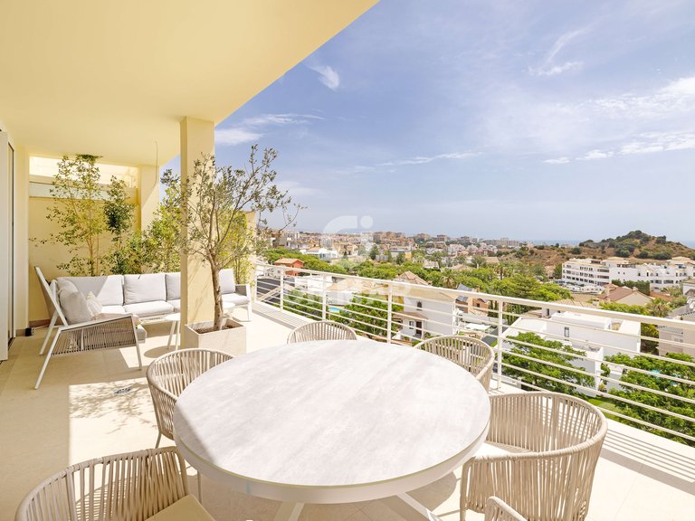 Town House for Sale in BenalmÁdena, Malaga 12