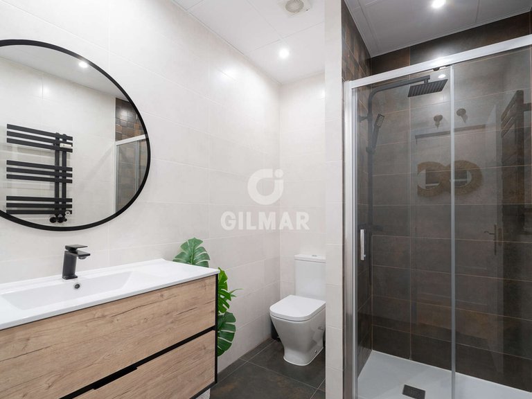Apartment for Sale in Madrid, Madrid 35