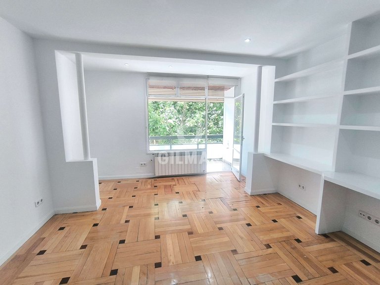 Apartment for Rent in Madrid, Madrid 21