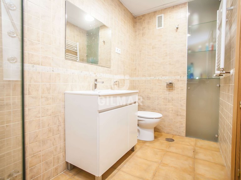 Apartment for Sale in Madrid, Madrid 22