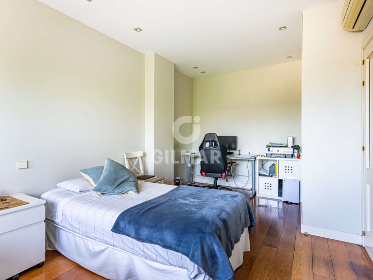Town House for Sale in Madrid, Madrid 27