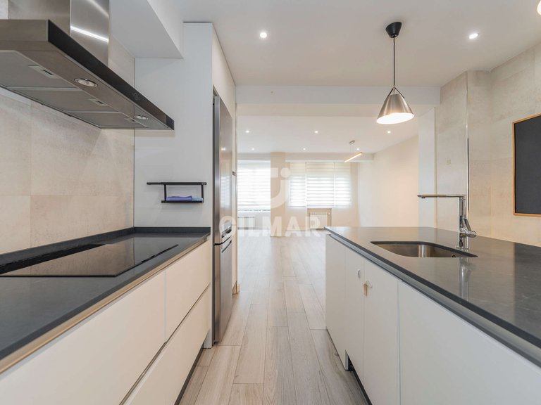 Apartment for Rent in Madrid, Madrid 11