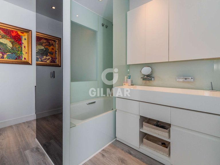 Apartment for Sale in Madrid, Madrid 24