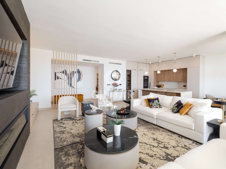 Town House for Sale in BenalmÁdena, Malaga 40
