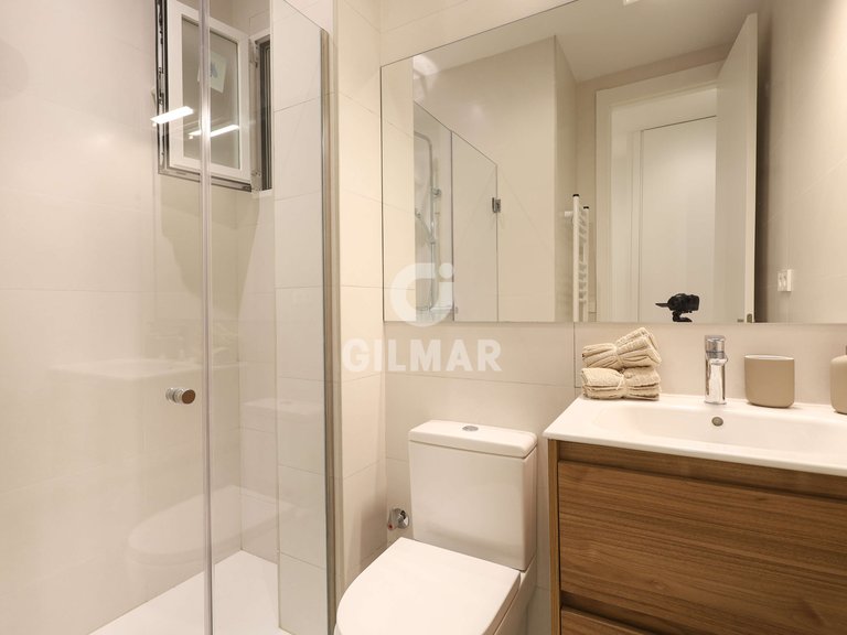 Apartment for Sale in Madrid, Madrid 28