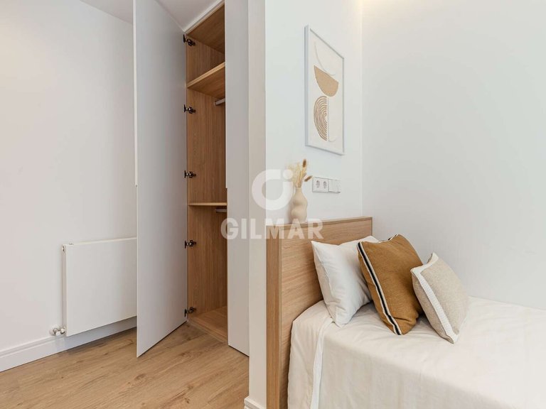 Apartment for Sale in Madrid, Madrid 32