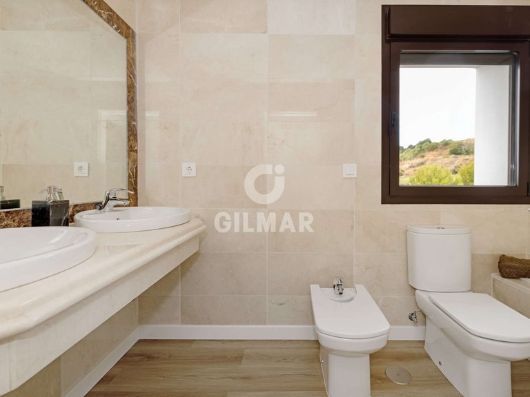 Town House for Sale in MÁlaga, Malaga 38
