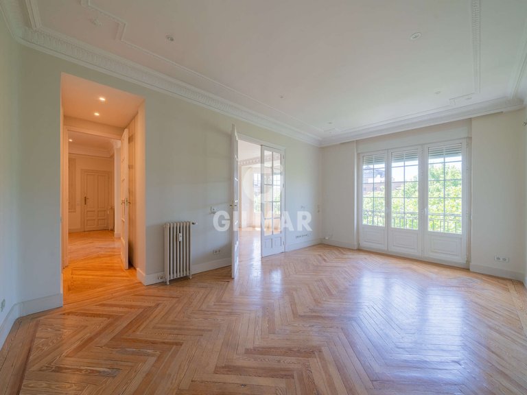 Apartment for Rent in Madrid, Madrid 10