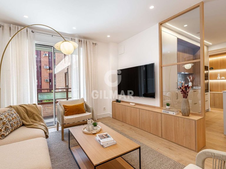 Apartment for Sale in Madrid, Madrid 2