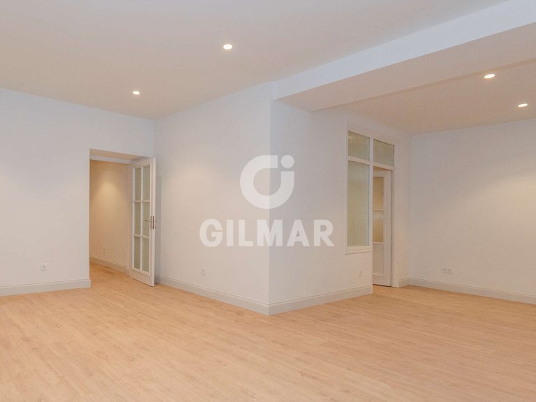 Apartment for Sale in Madrid, Madrid 24