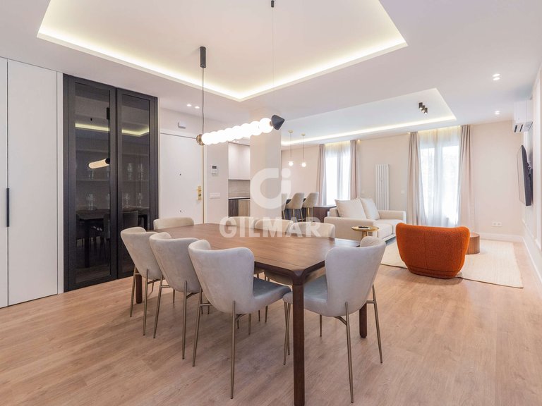Apartment for Sale in Madrid, Madrid 10