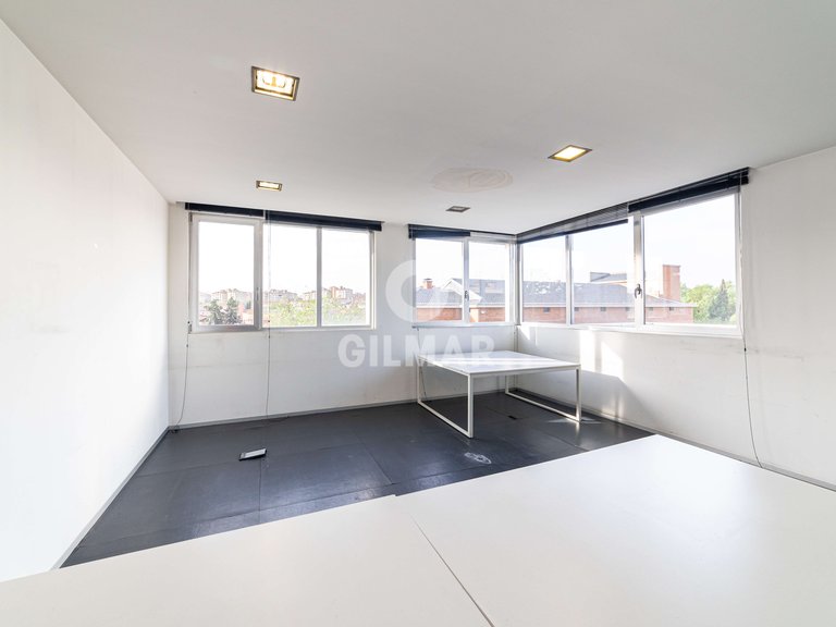 Commercial for Rent in Madrid, Madrid 3