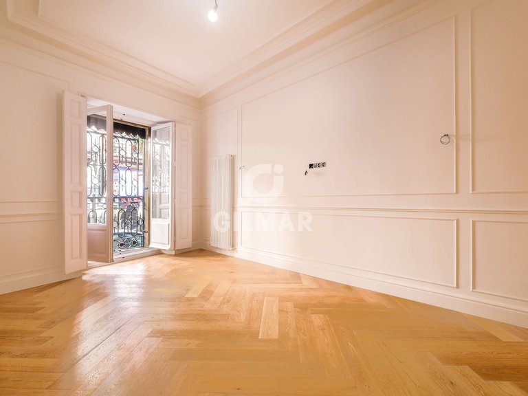 Apartment for Sale in Madrid, Madrid 3