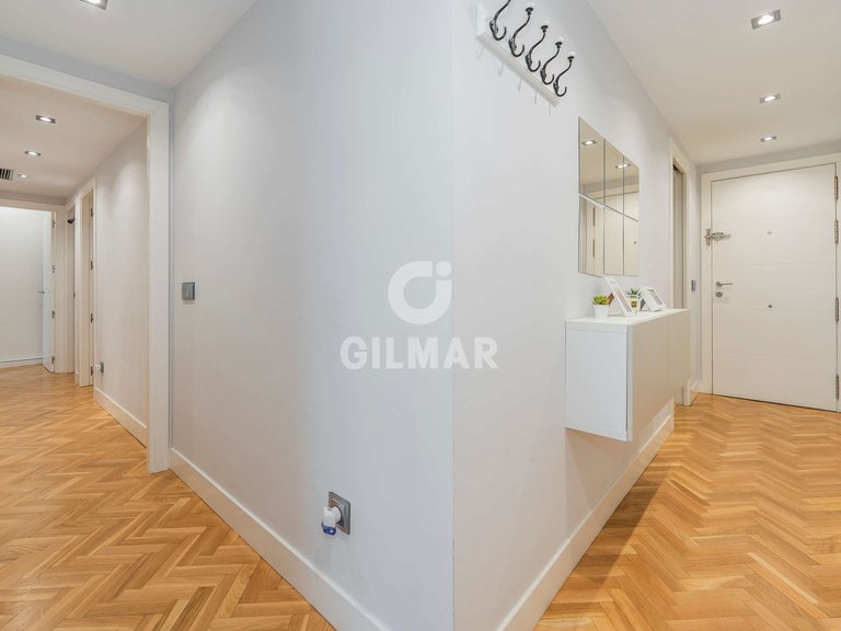 Apartment for Sale in Madrid, Madrid 28