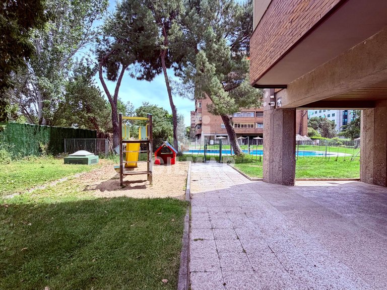 Apartment for Rent in Madrid, Madrid 10