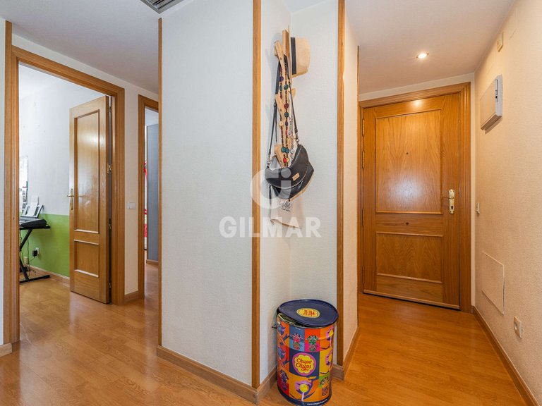 Apartment for Sale in Madrid, Madrid 2
