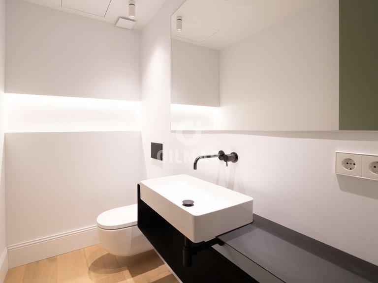 Apartment for Sale in Madrid, Madrid 20
