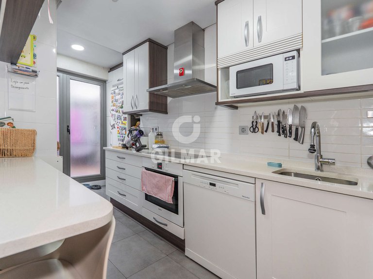 Apartment for Sale in Madrid, Madrid 16