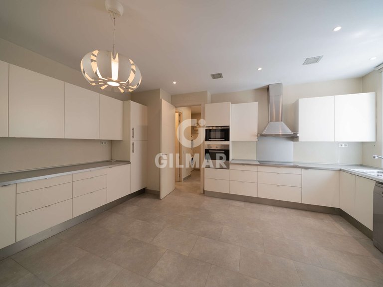 Apartment for Rent in Madrid, Madrid 36