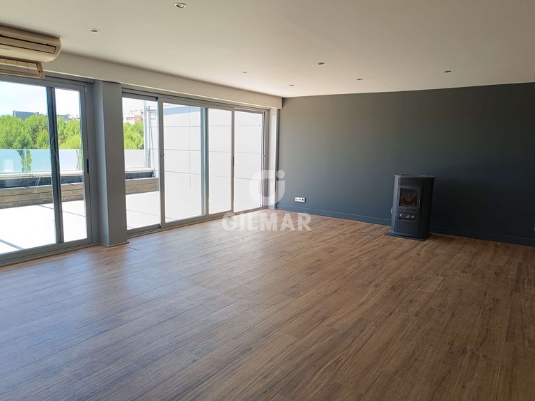 Apartment for Rent in Madrid, Madrid 5