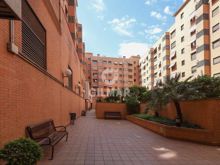 Apartment for Sale in Madrid, Madrid 23