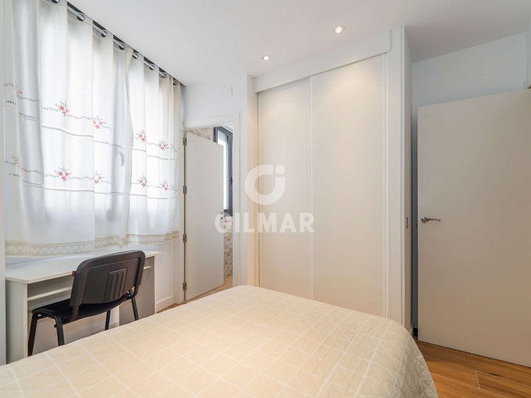 Apartment for Sale in Madrid, Madrid 18