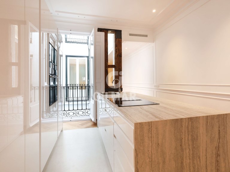 Apartment for Sale in Madrid, Madrid 6