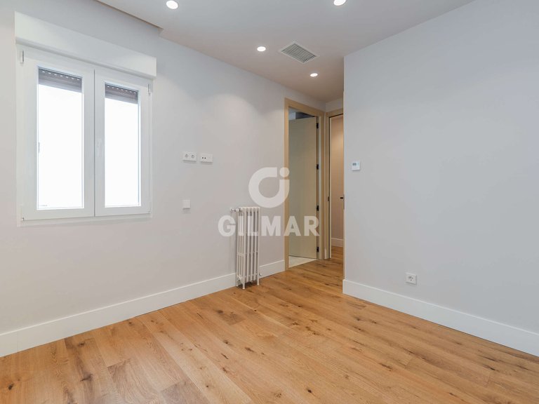 Apartment for Sale in Madrid, Madrid 15