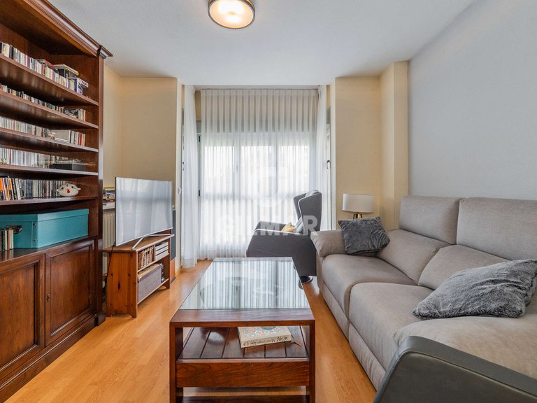 Apartment for Sale in Madrid, Madrid 24